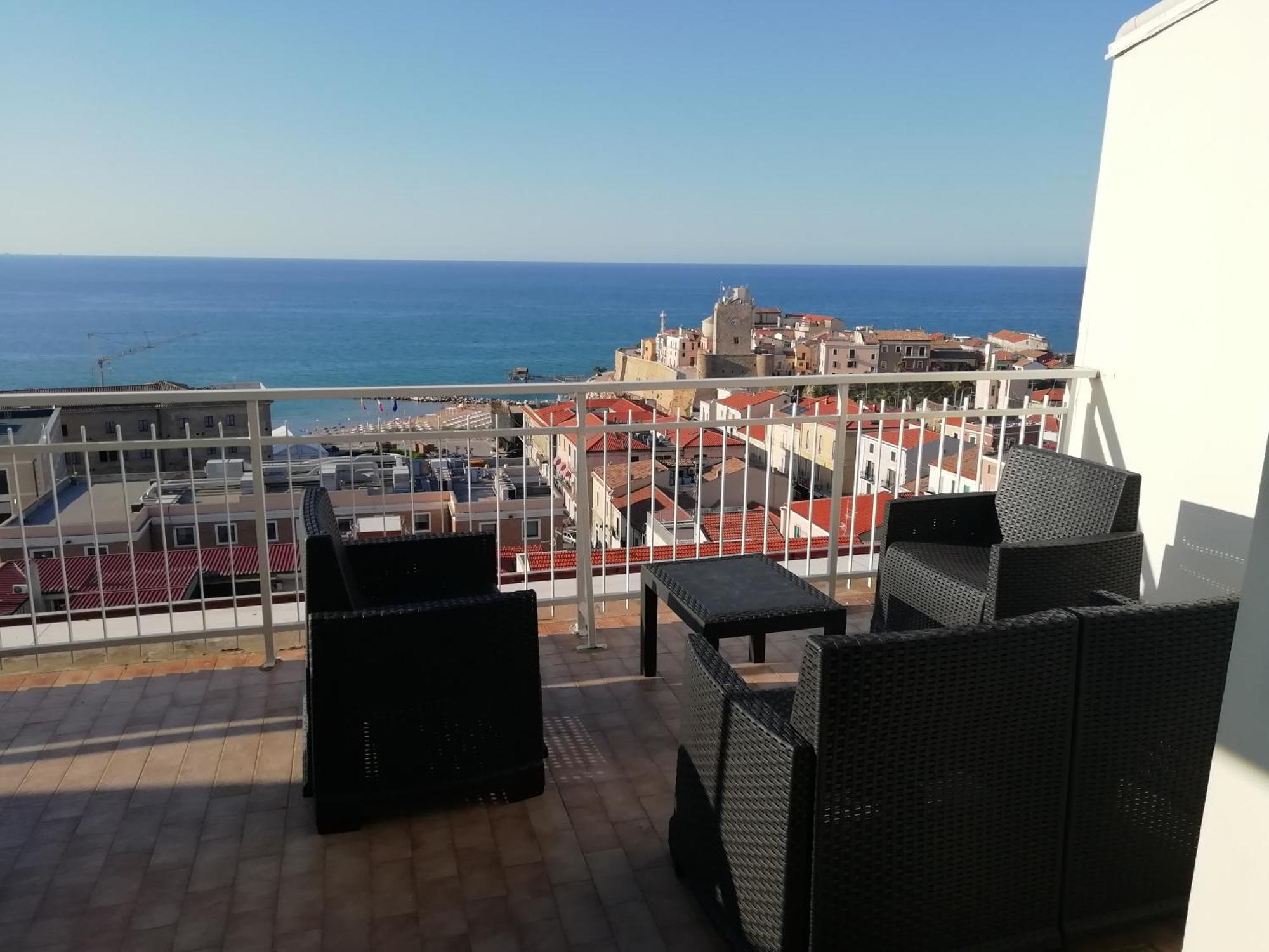 テルモリTra Cielo E Mare Vista Panoramicaアパートメント エクステリア 写真